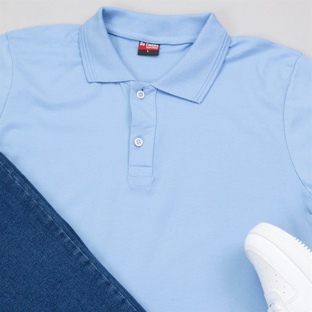 Mavi Polo Yaka Tişört Pantolon Ayakkabı Kombin