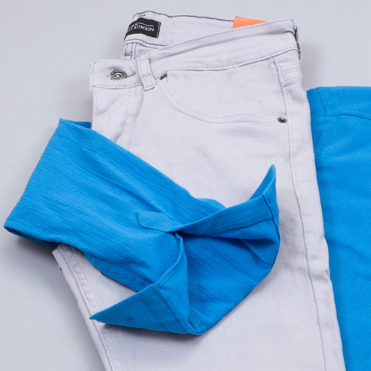 Mavi Spor Gömlek Pantolon Ayakkabı Kombin