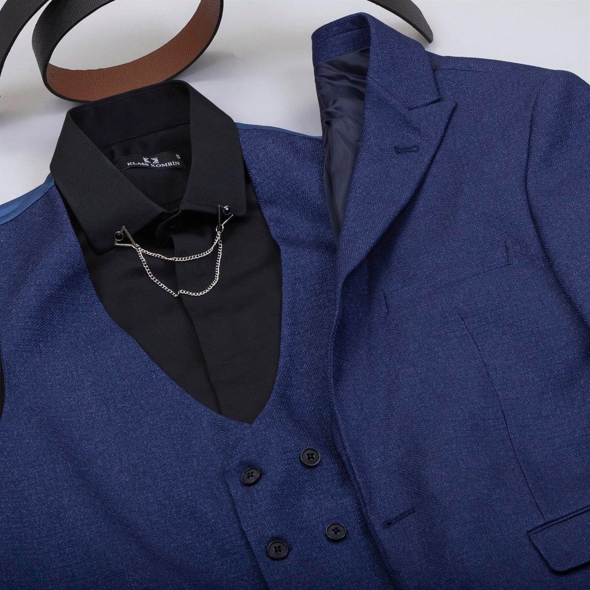 Mavi Takım Elbise Kombini