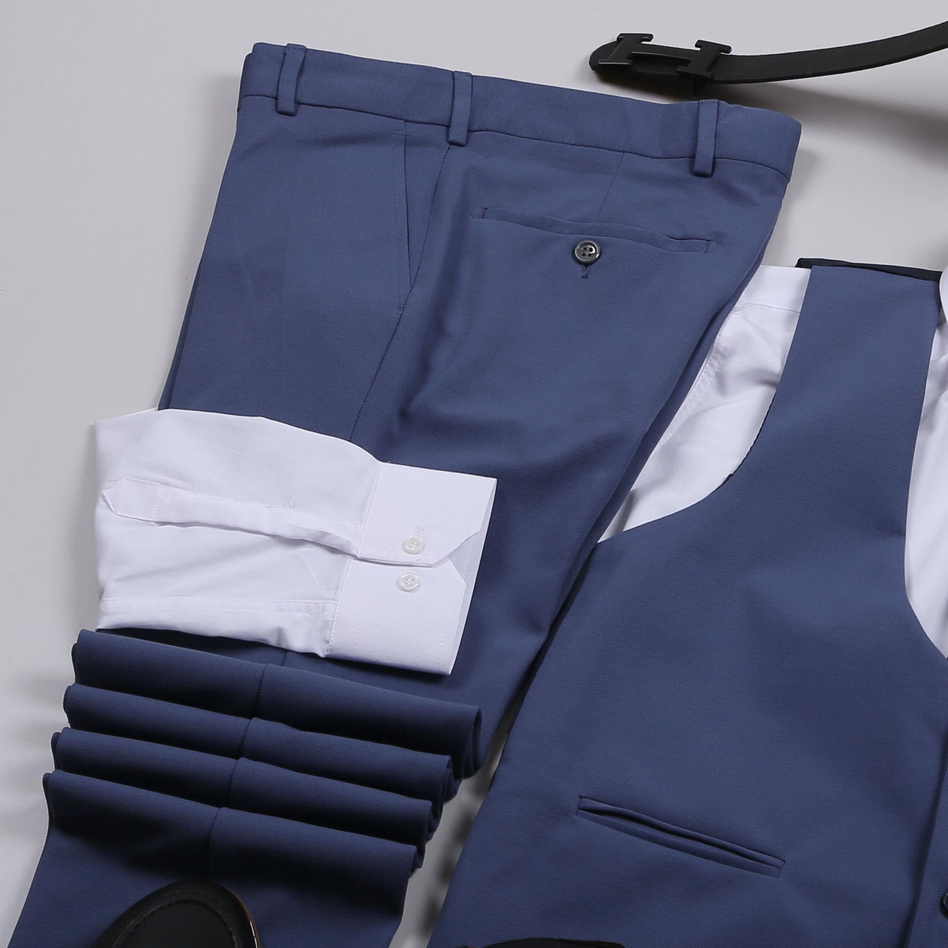 Koyu Mavi Kırçıllı Takım Elbise Kombini