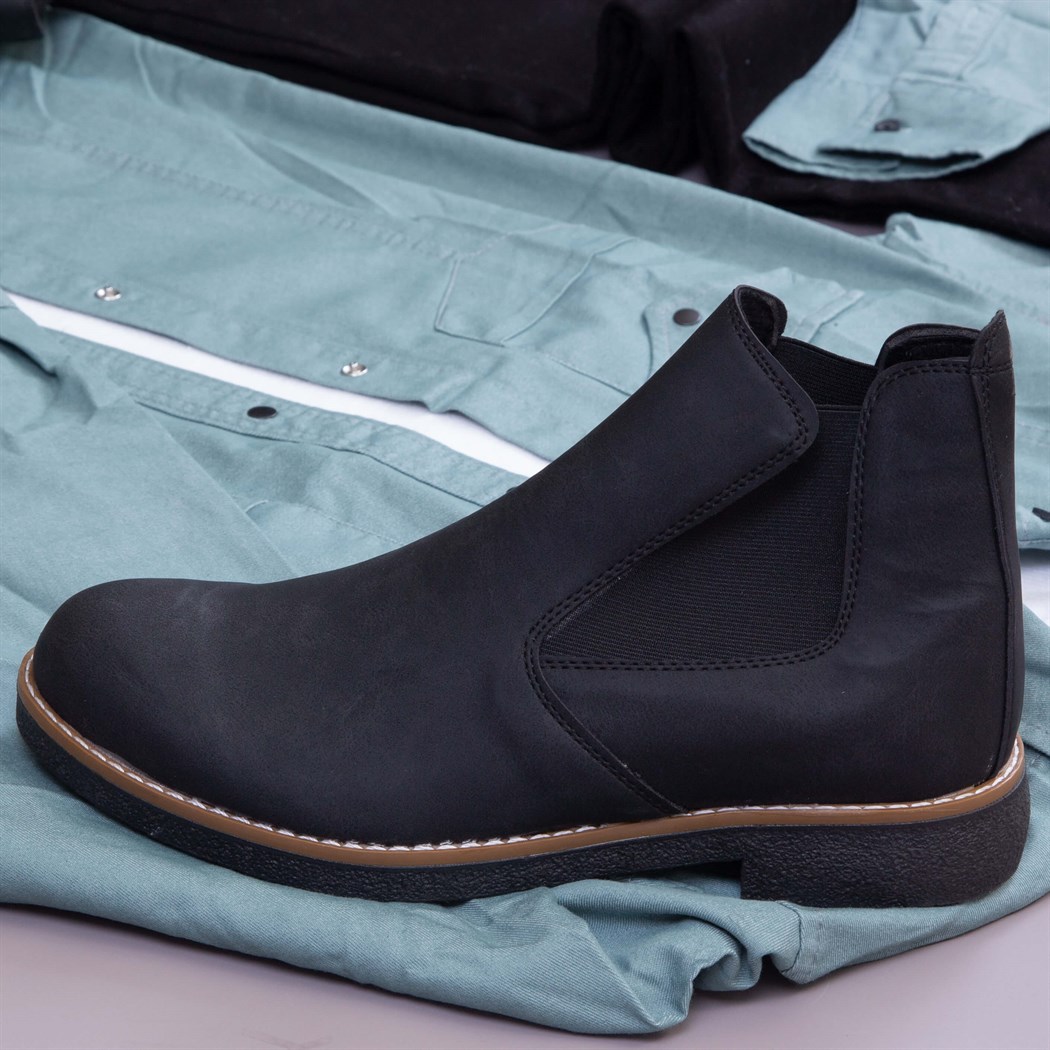 Mint Yeşili Kot Gömlek Kazak Pantolon Bot Kombin