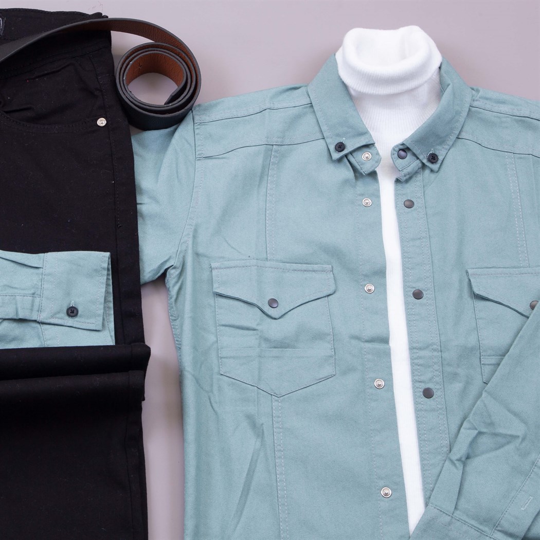 Mint Yeşili Kot Gömlek Kazak Pantolon Bot Kombin