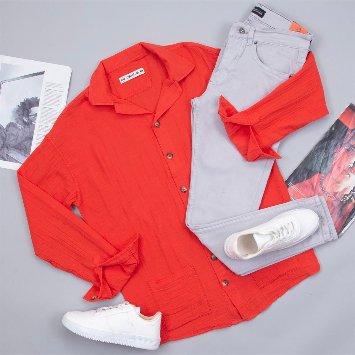 Nar Çiçeği Spor Gömlek Pantolon Ayakkabı Kombin