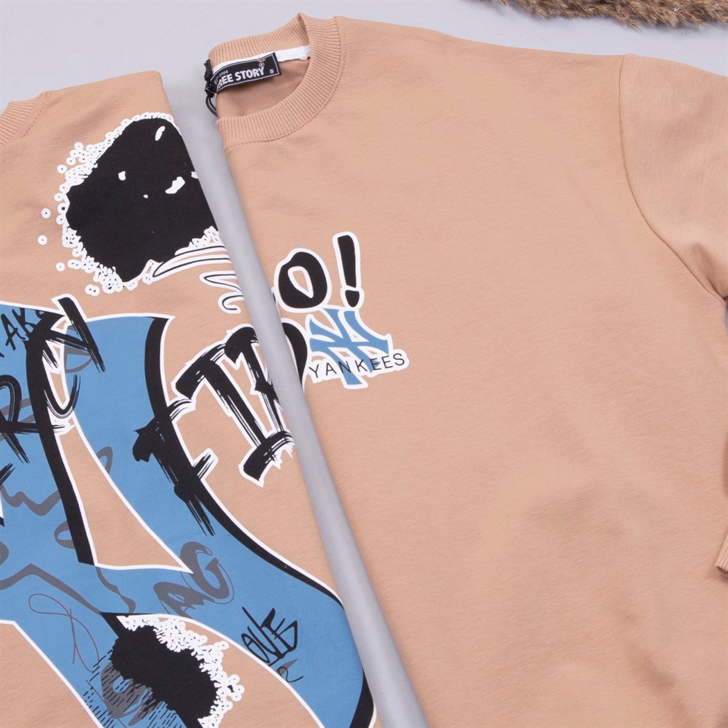 Ön ve Arka Baskılı Pudra Sweat Pantolon Ayakkabı Kombin