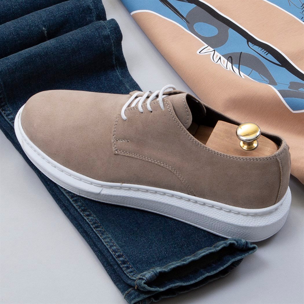 Ön ve Arka Baskılı Pudra Sweat Pantolon Ayakkabı Kombin