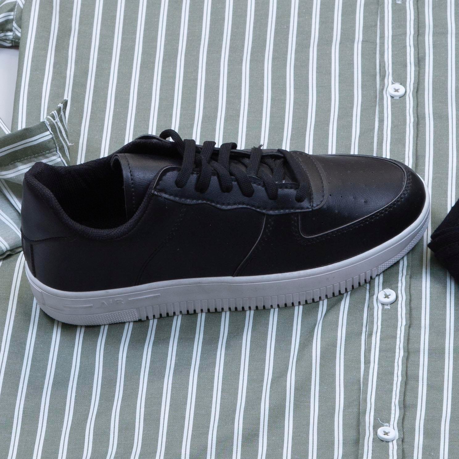 Oversize Haki Çizgili Gömlek Pantolon Ayakkabı Kombin