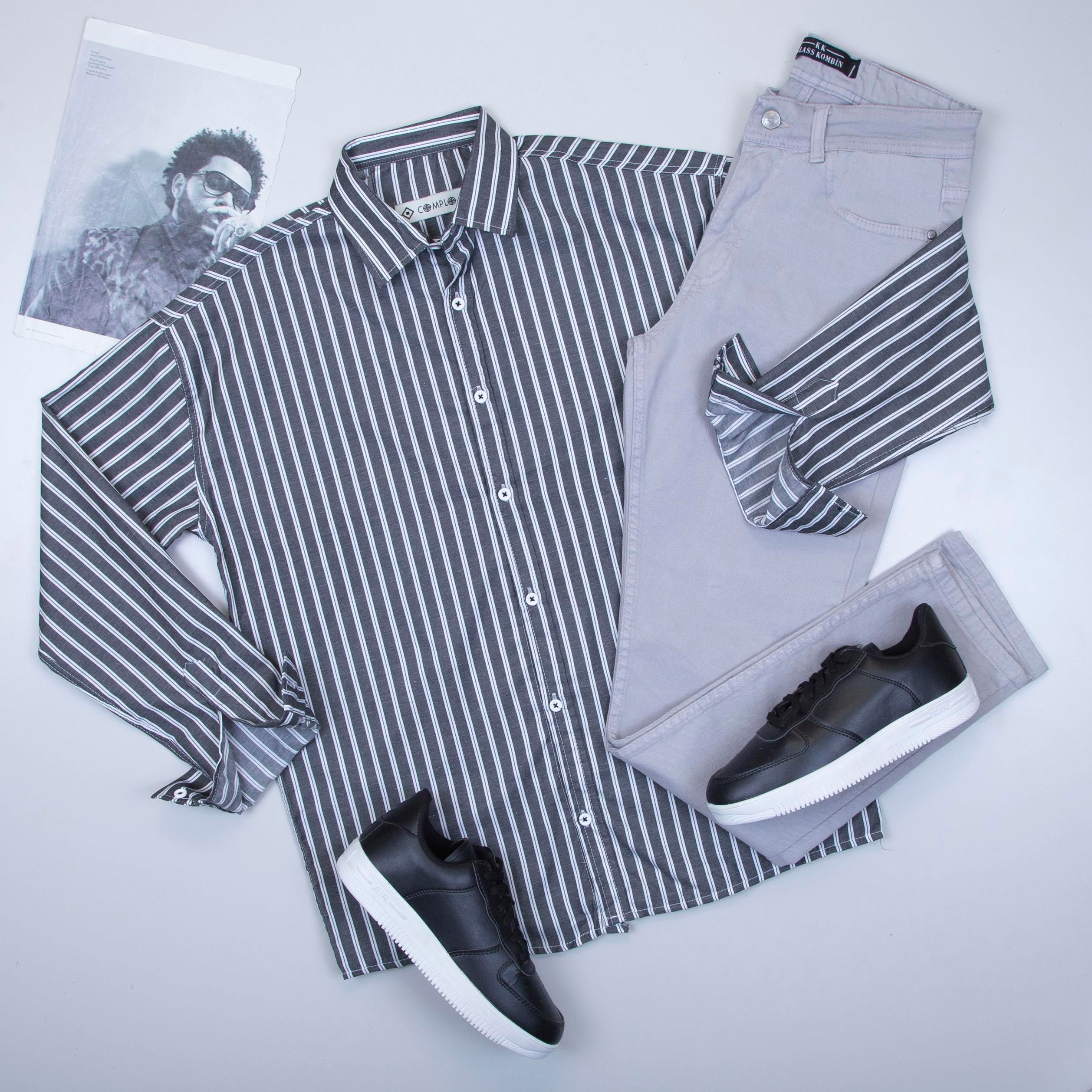 Oversize Siyah Çizgili Gömlek Pantolon Ayakkabı Kombin