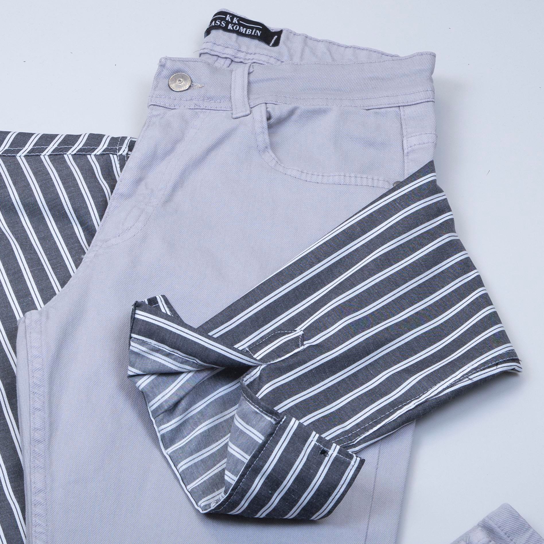 Oversize Siyah Çizgili Gömlek Pantolon Ayakkabı Kombin