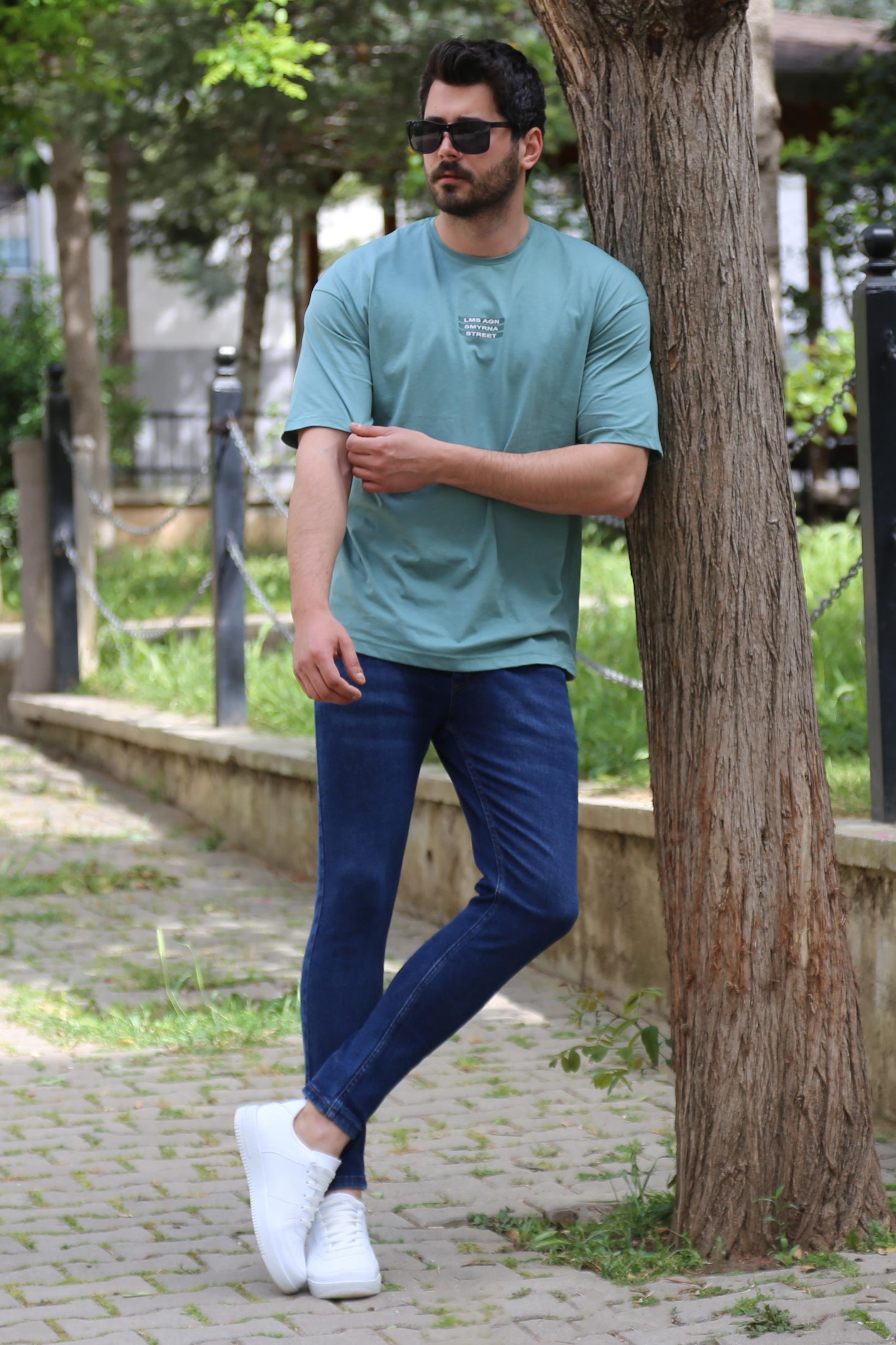 Oversize Tişört Kombini