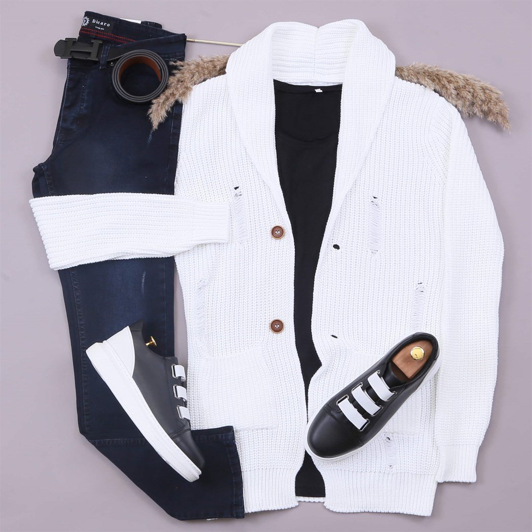 Özel Yırtıklı Cepli Hırka Tişört Pantolon Ayakkabı  Kombin