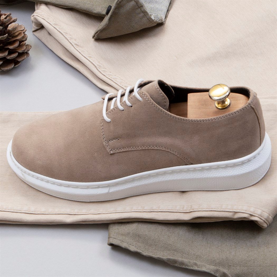 Pamuklu Haki Kot Gömlek Boğazlı Kazak Pantolon Ayakkabı Kombin