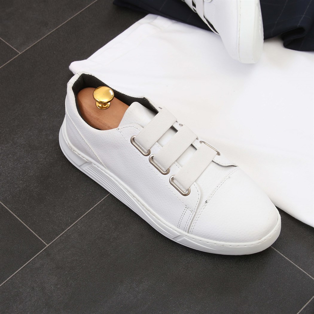 Polo Yaka T-Shirt Kumaş Pantolon Spor Ayakkabı Koımbini 