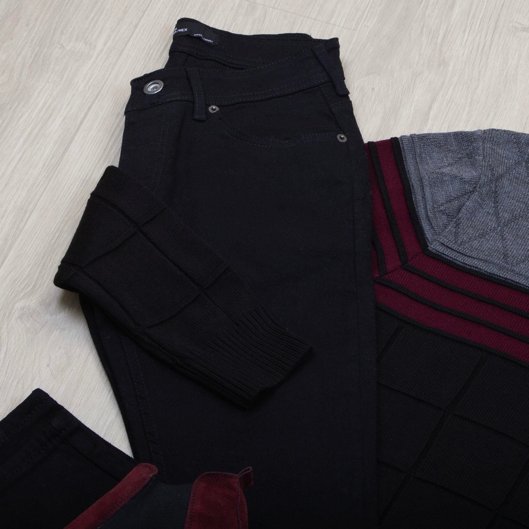 Şerit Detaylı Triko Kazak Pantolon Bot Kombin 