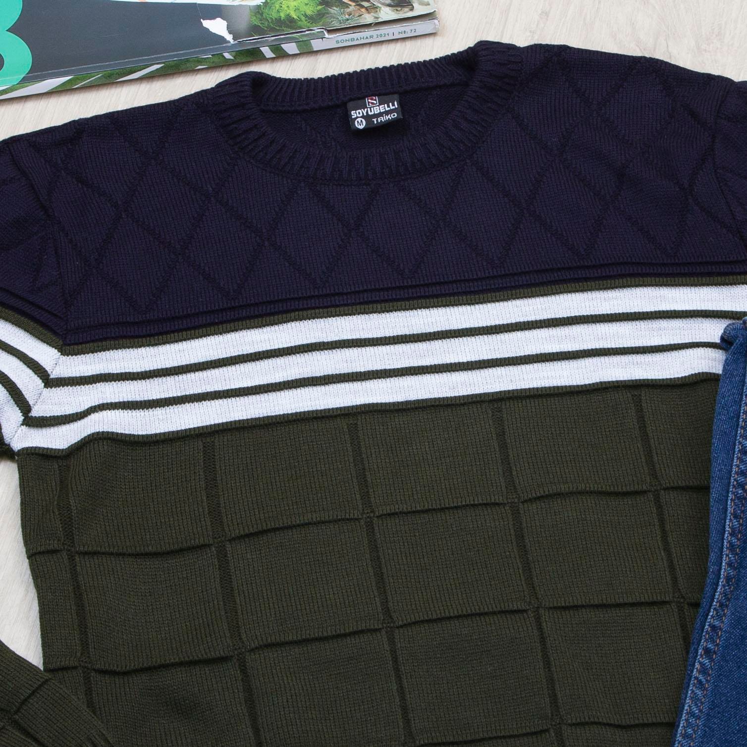 Şeritli Kazak Pantolon Ayakkabı Kombin