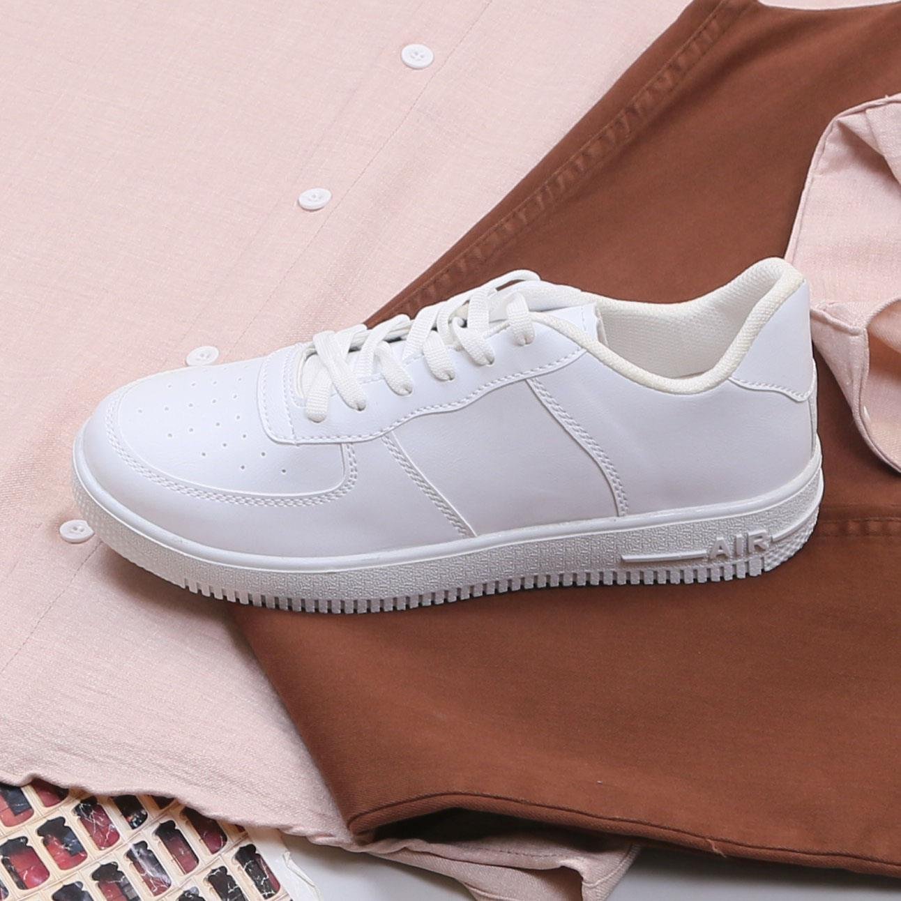 Şık Spor Gömlekli Kombin