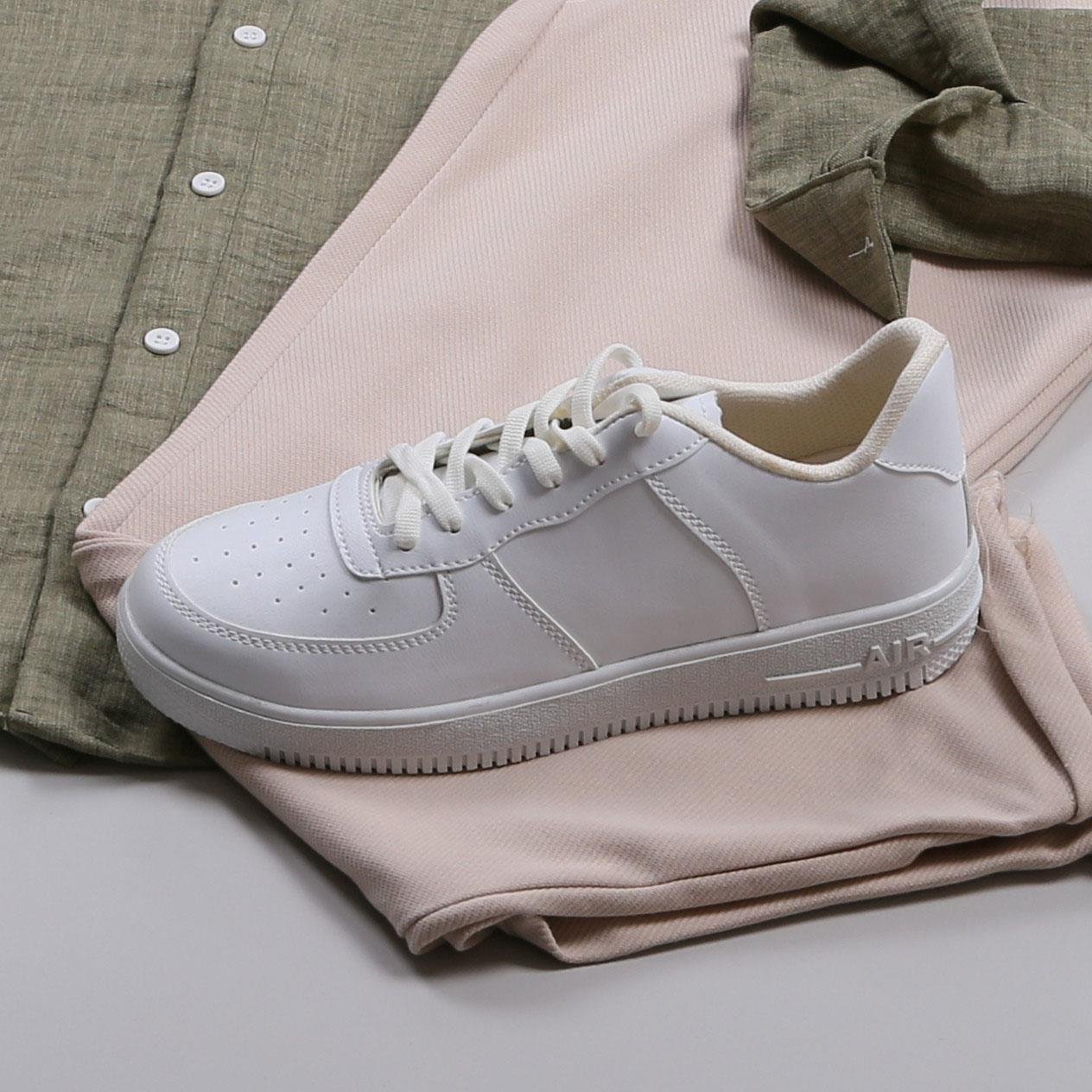 Şık Spor Gömlekli Kombin