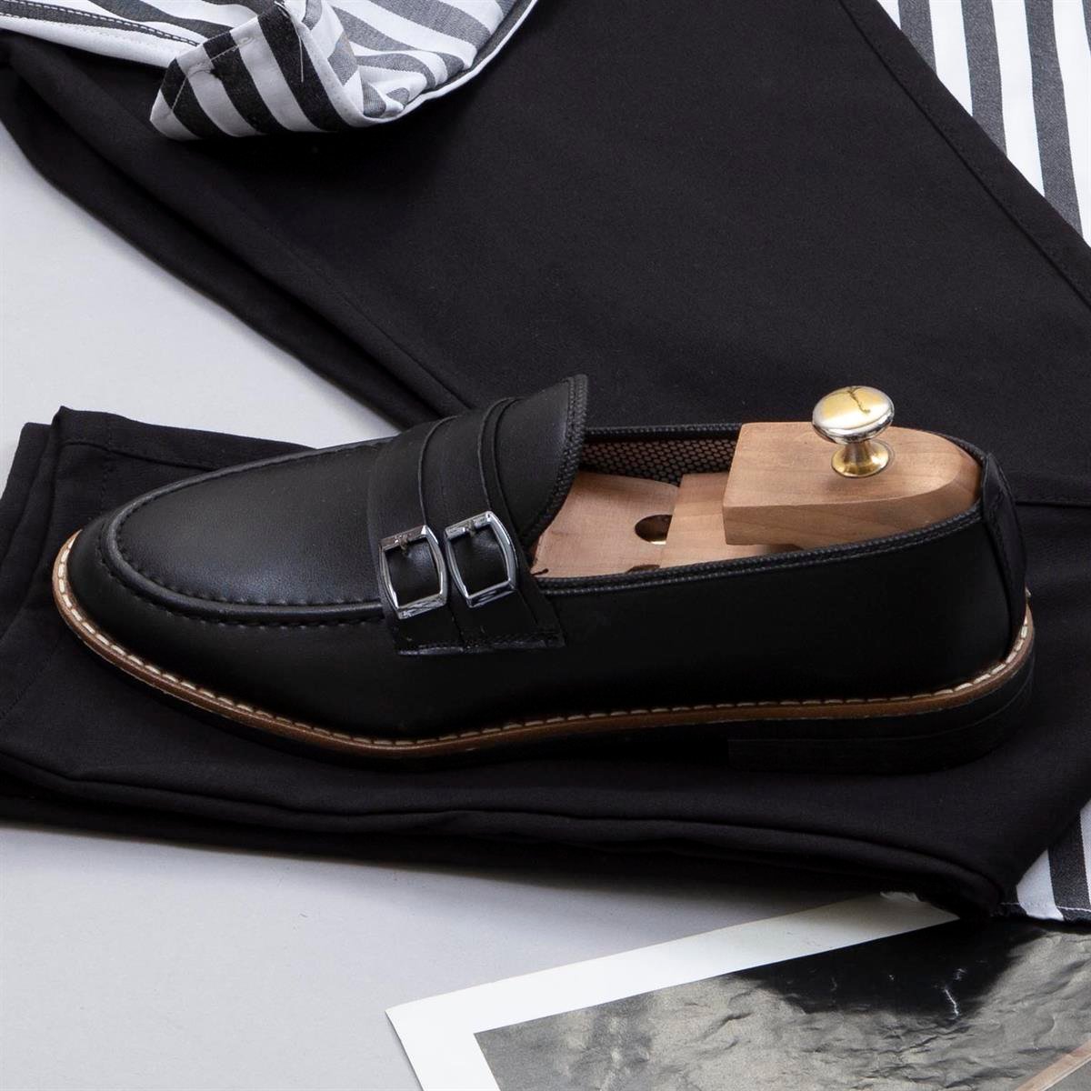 Siyah Beyaz Çizgili Gömlek Pantolon Ayakkabı Kombin