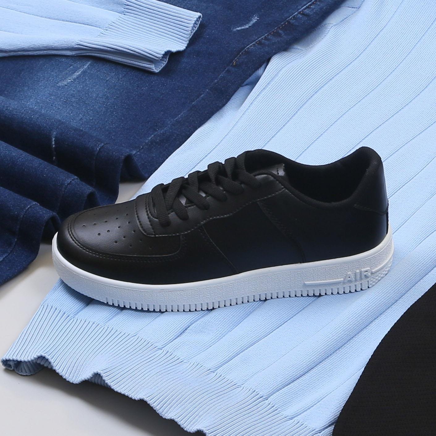 Siyah Blazer Ceket Triko Kazak Pantolon Ayakkabı Kombin