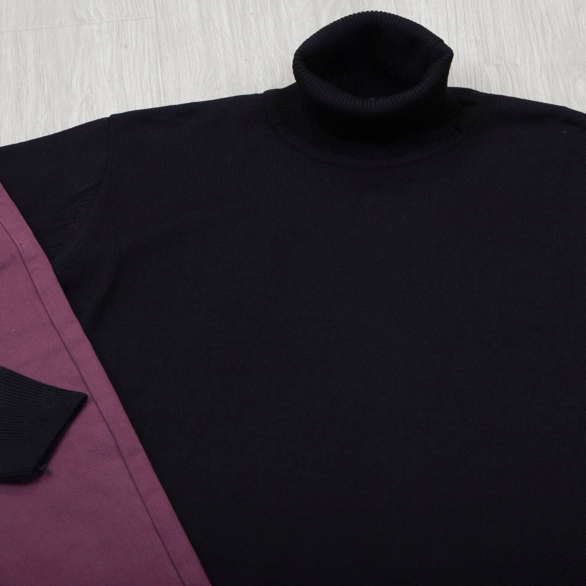 Siyah Boğazlı Triko Kazak Pantolon Bot Kombin