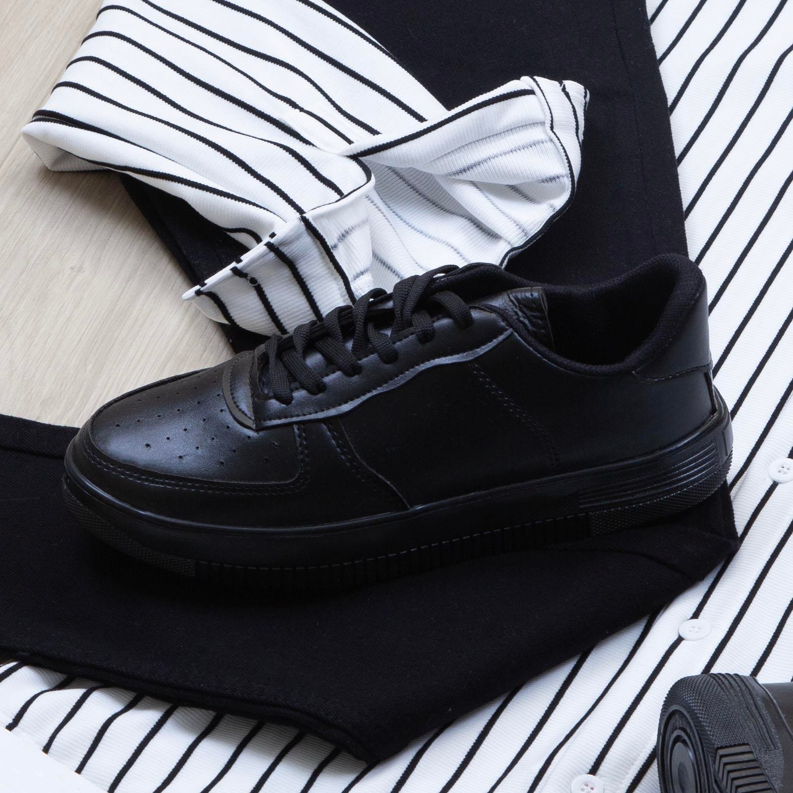 Siyah Çizgili Gömlek Pantolon Ayakkabı Kombin