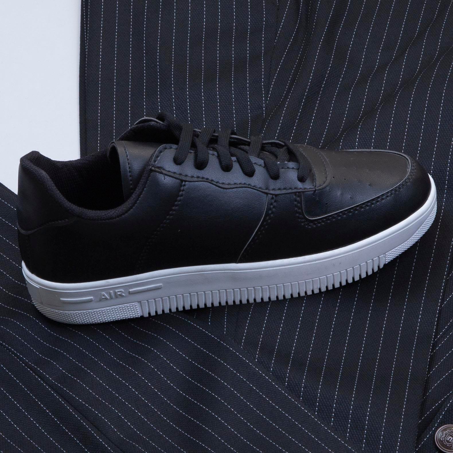 Açık Gri Çizgili Kruvaze Takım Elbise Kombini