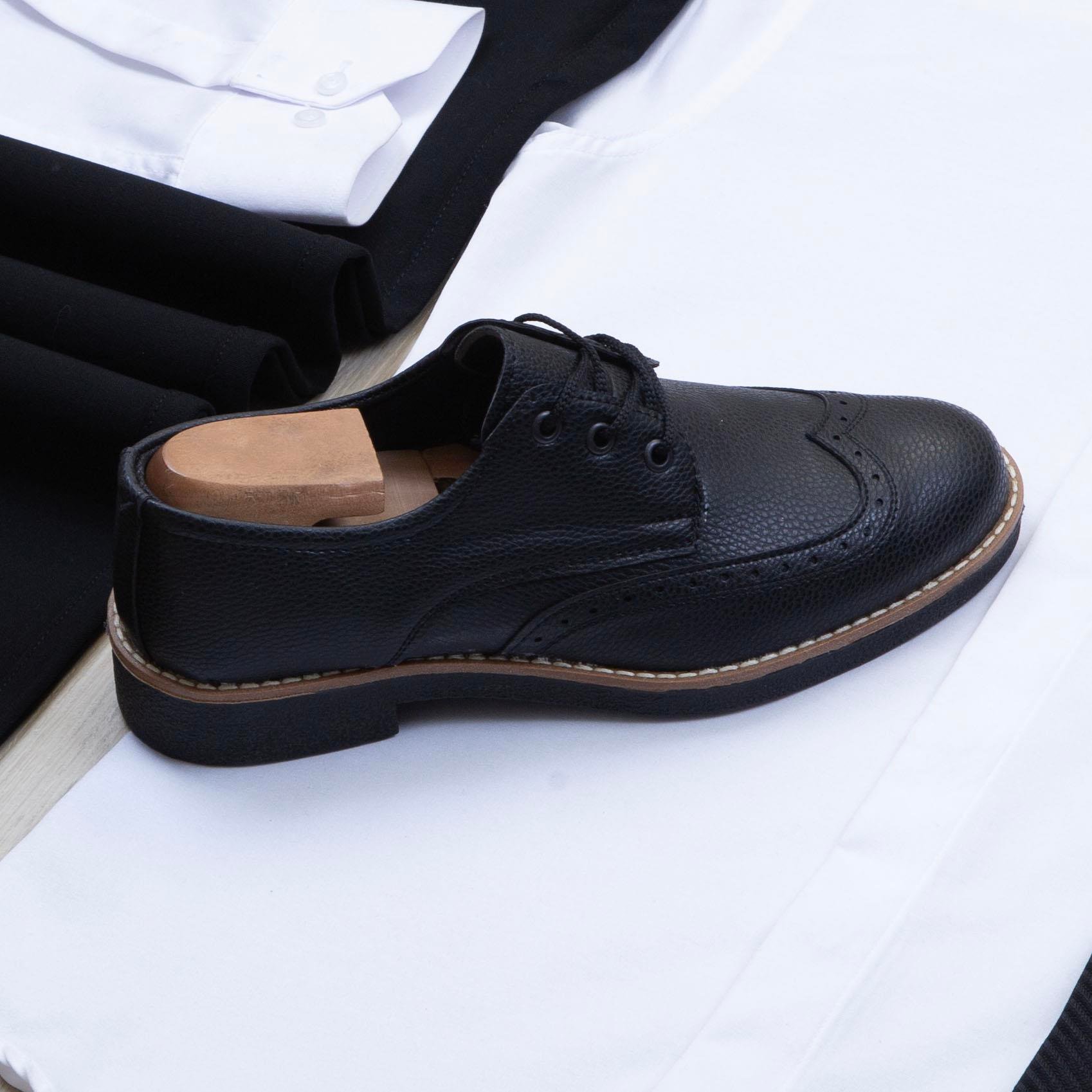 Siyah Dik Yaka Blazer Ceket Gömlek Pantolon Ayakkabı Kombin