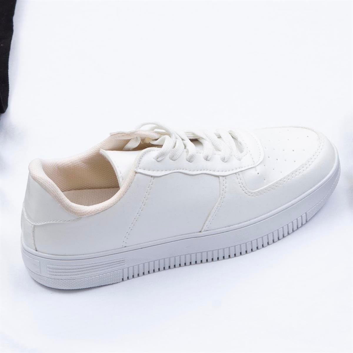 Siyah Dik Yaka Blazer Ceket Tişört Pantolon Ayakkabı Kombin