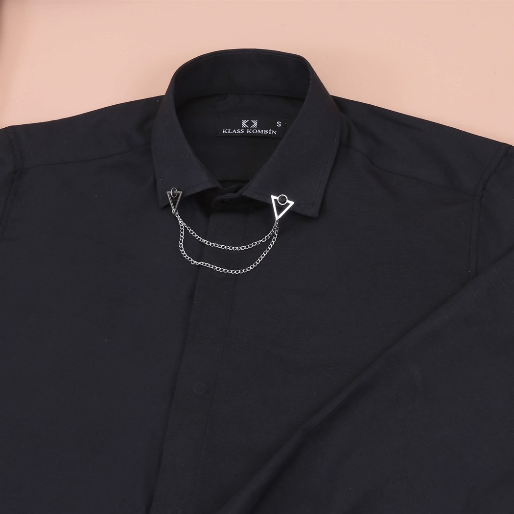 Siyah Gömlek Beyaz Ekose Pantolon Ayakkabı kombini