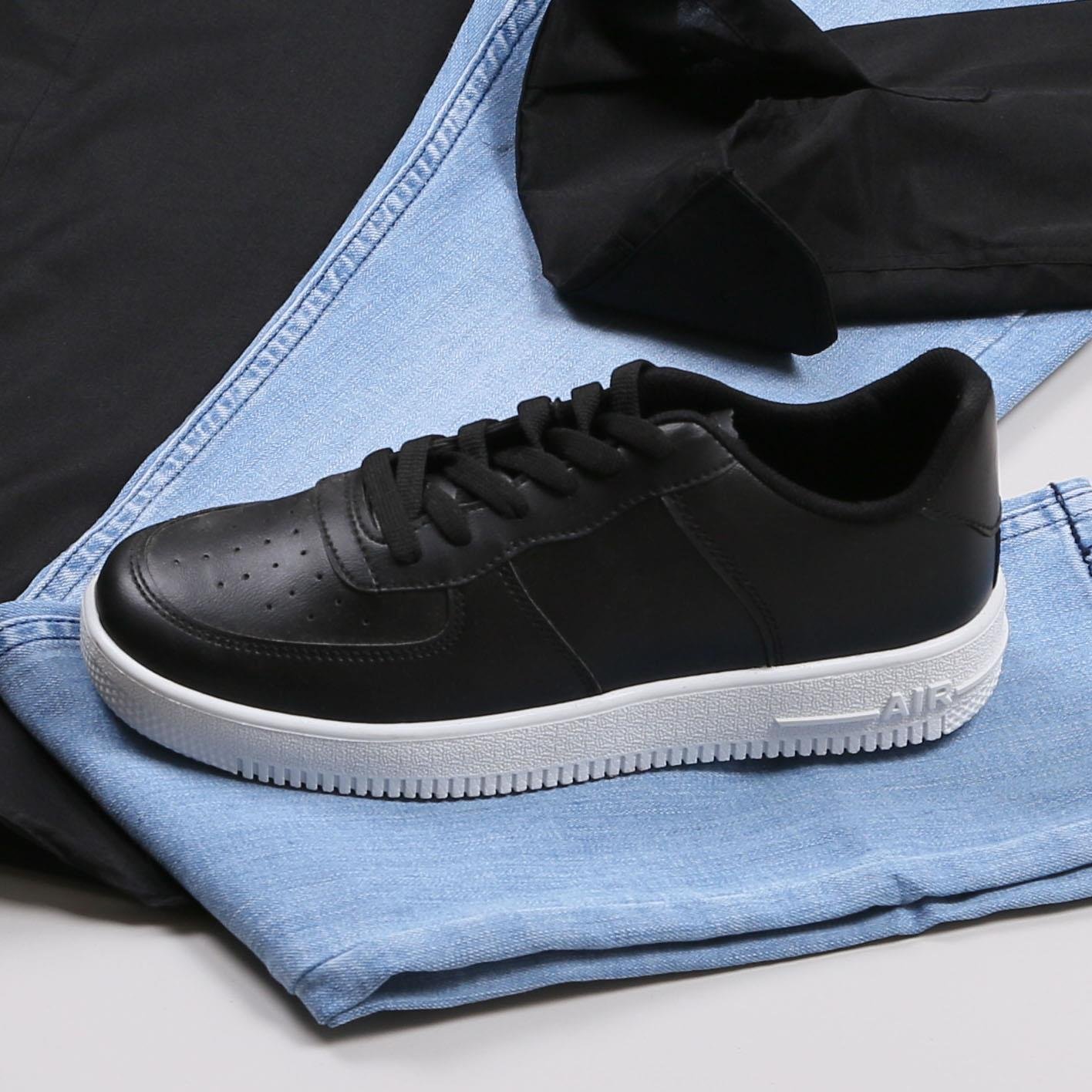 Siyah Gömlek Pantolon Ayakkabı Kombin