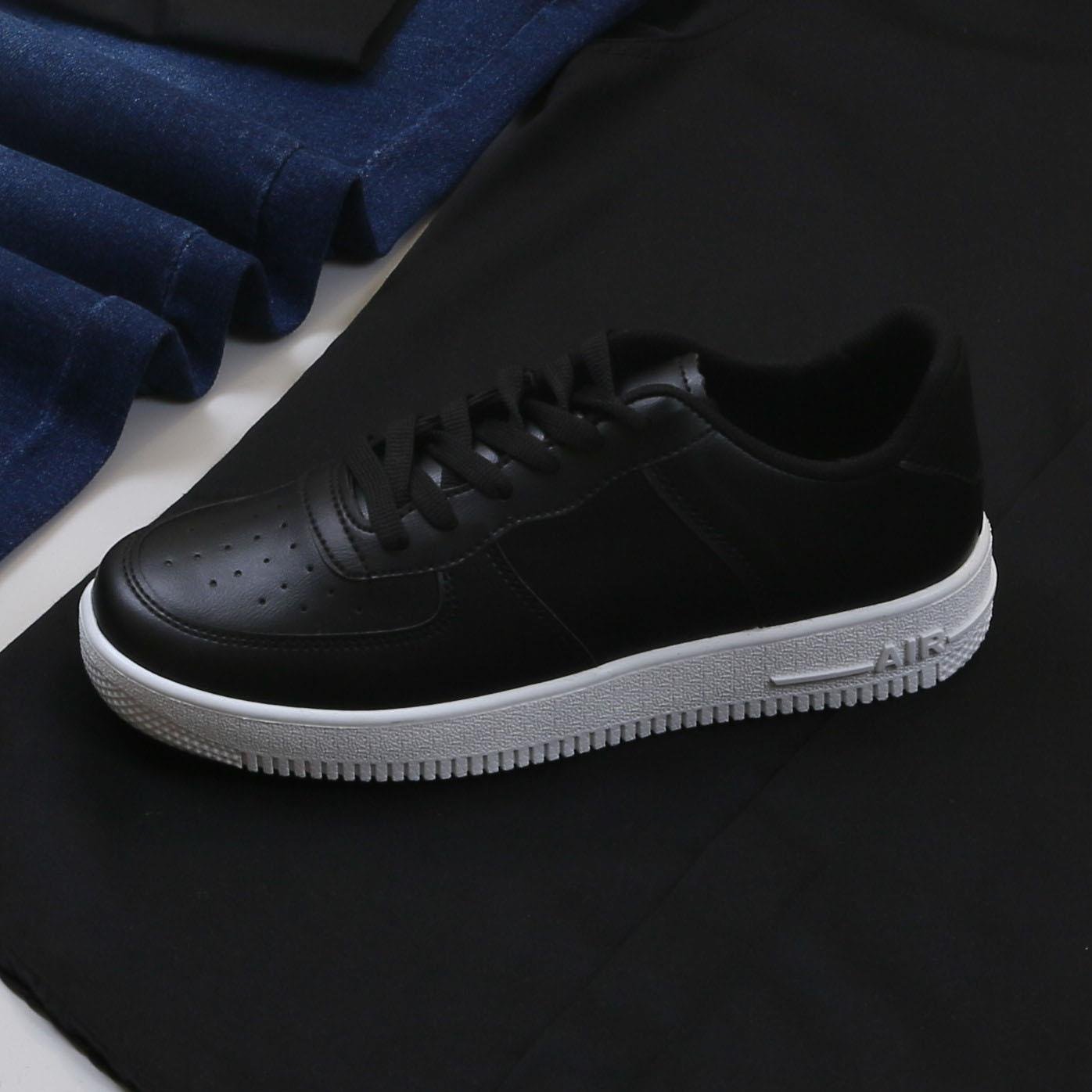 Siyah Gömlek Pantolon Ayakkabı Kombin