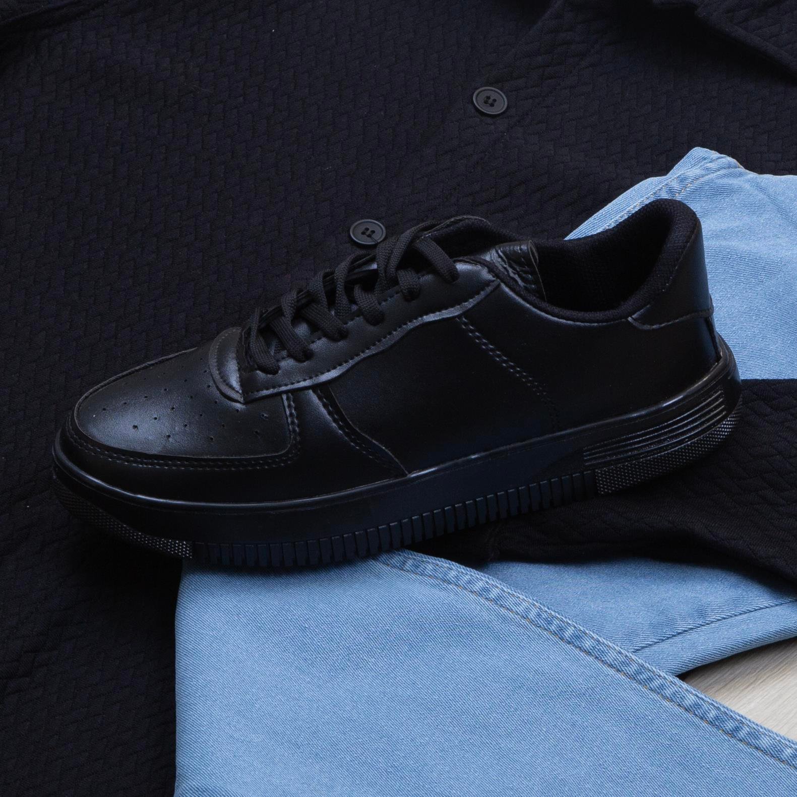 Siyah Gömlek Pantolon Ayakkabı Kombin