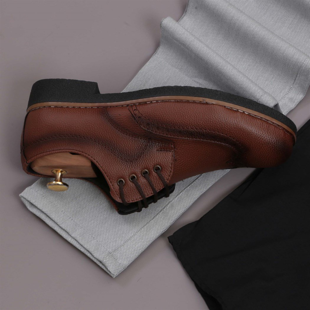 Siyah Gömlek Pantolon Ayakkabı Kombini