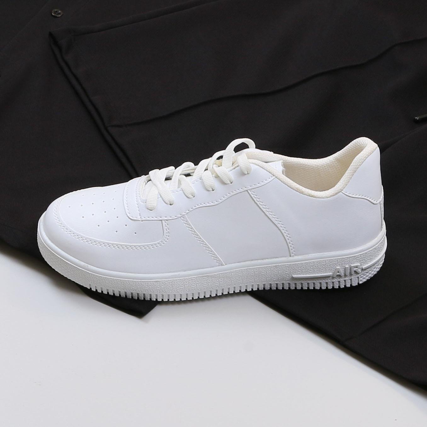 Siyah Gömlek Şort  Ayakkabı Kombin