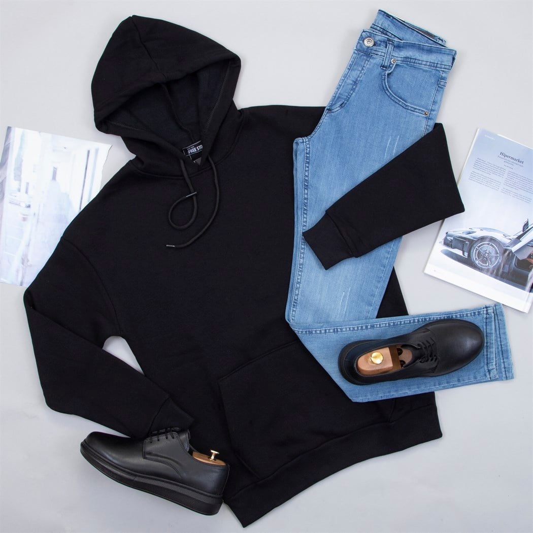 Siyah Kapşonlu Sweat Pantolon Ayakkabı Kombin