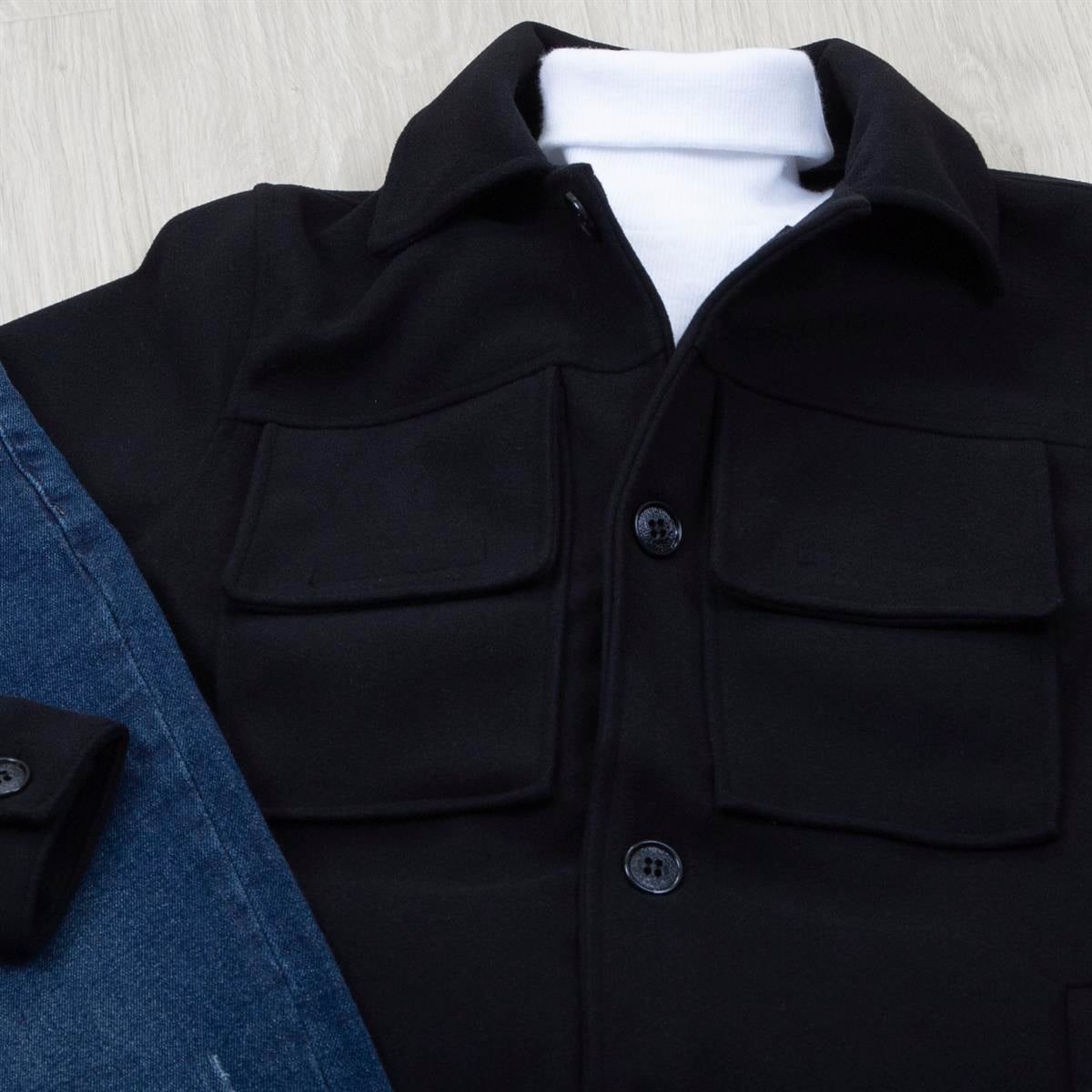 Siyah Kaşe Ceket Boğazlı Body Pantolon Bot Kombin