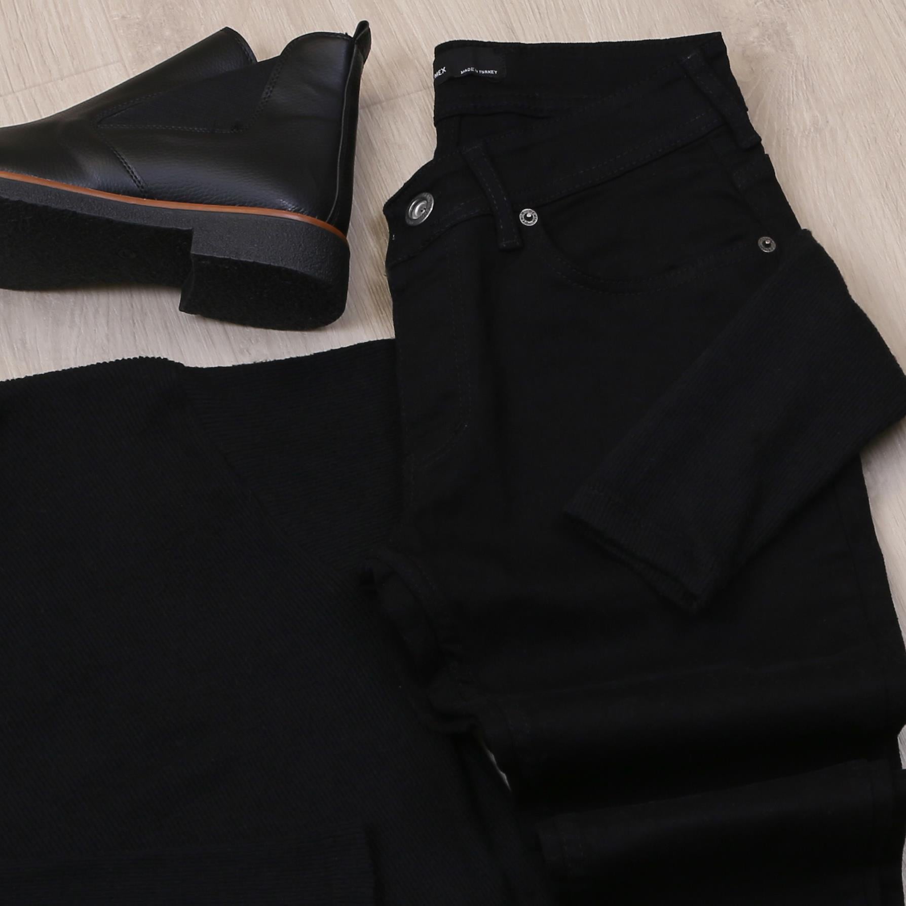 Siyah Kazak Pantolon Bot Kombin