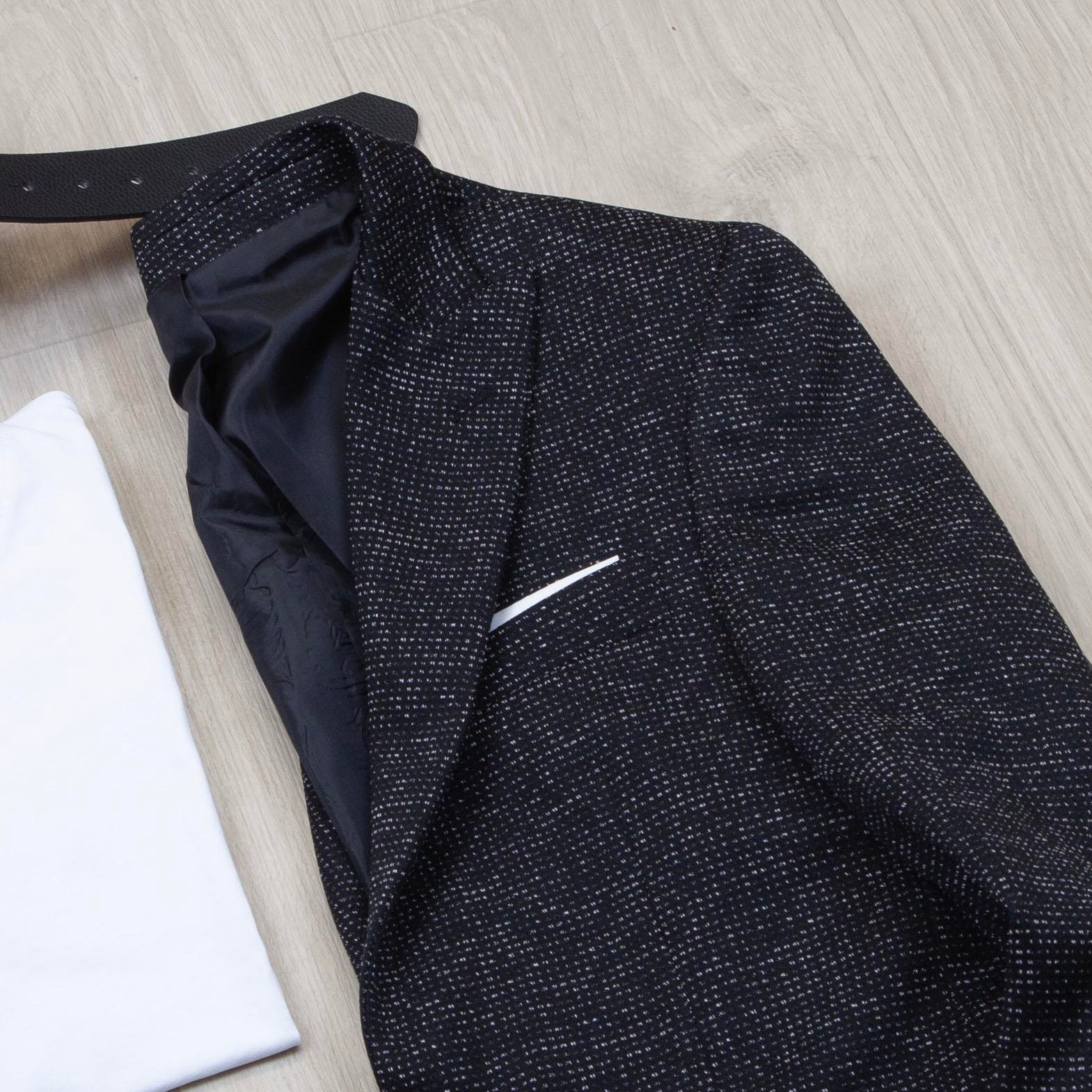 Siyah Kırçıllı Blazer Ceket Tişört Pantolon Ayakkabı Kombin