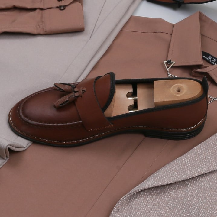 Siyah Kırçıllı  Blazer Cekt Gri Gömlek Gri Pantolon  Ayakkabı Kombin