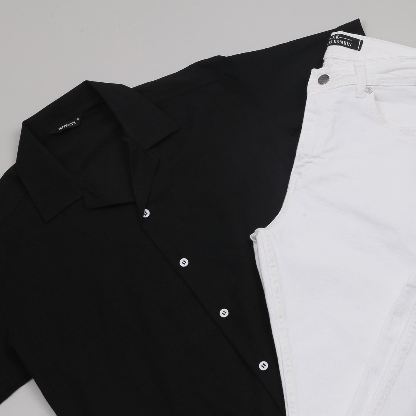 Siyah Kısa Kollu Gömlek Pantolon Kombini Erkek | Slim Fit Şık Günlük Set