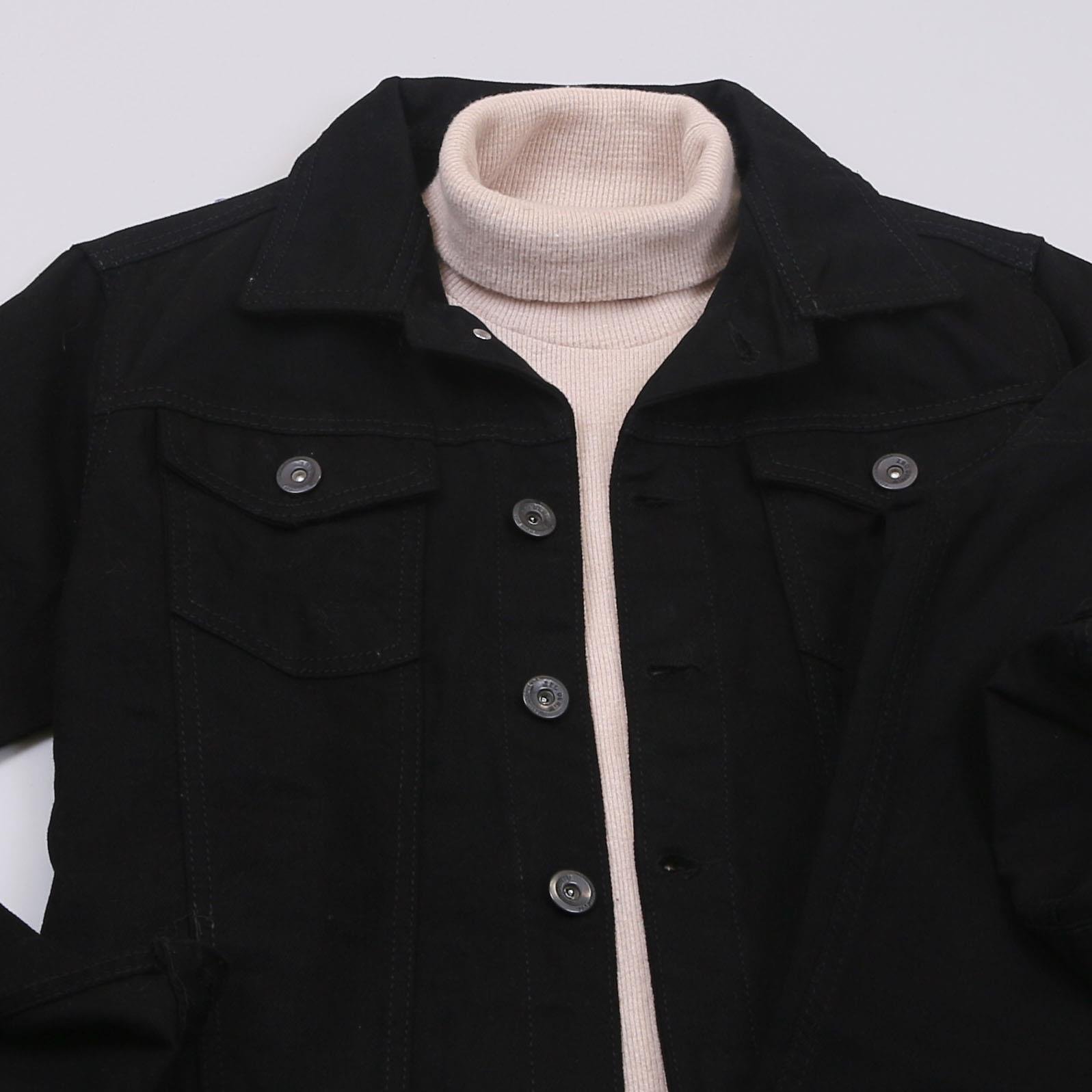 Siyah Kot Ceket Boğazlı Body Pantolon Bot Kombin