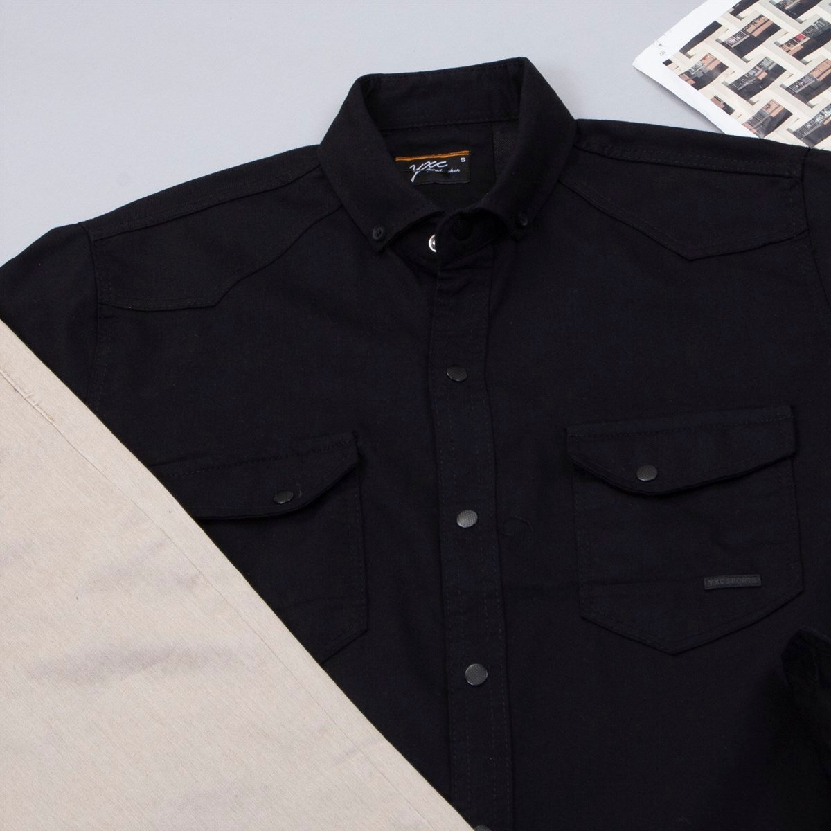 Siyah Kot Gömlek Pantolon Bot Kombin