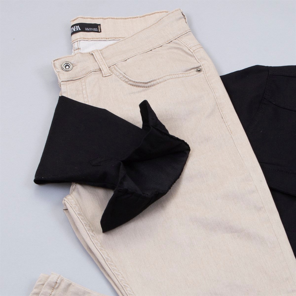 Siyah Kot Gömlek Pantolon Bot Kombin