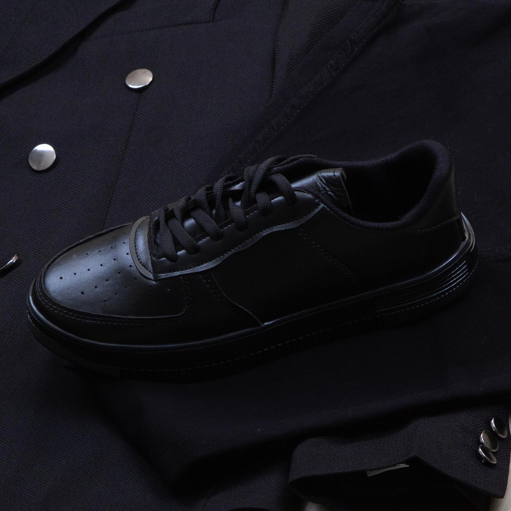 Siyah Kruvaze Blazer Ceket Tişört Pantolon Ayakkabı Kombin