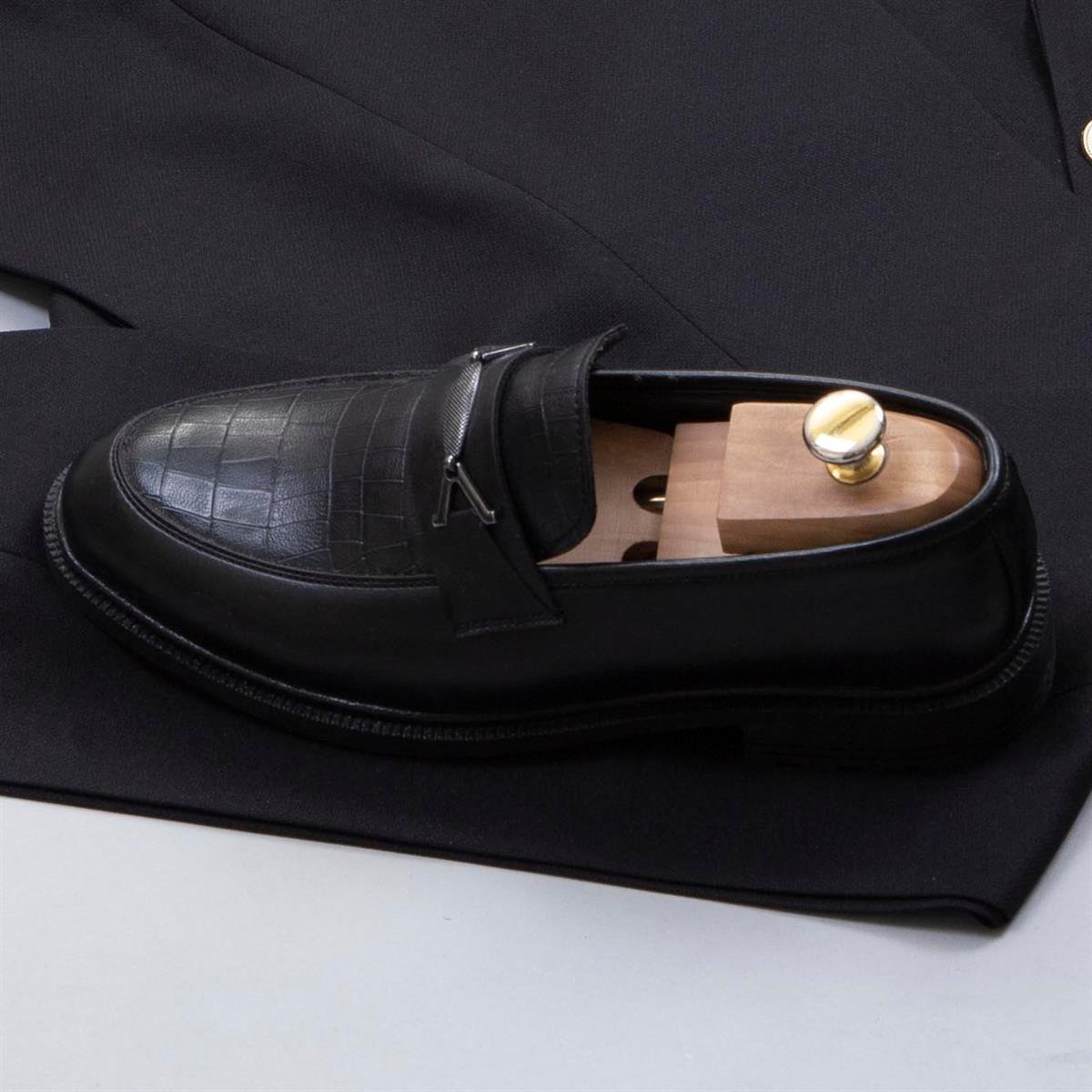 Siyah Kruvaze Takım Elbise Kombini