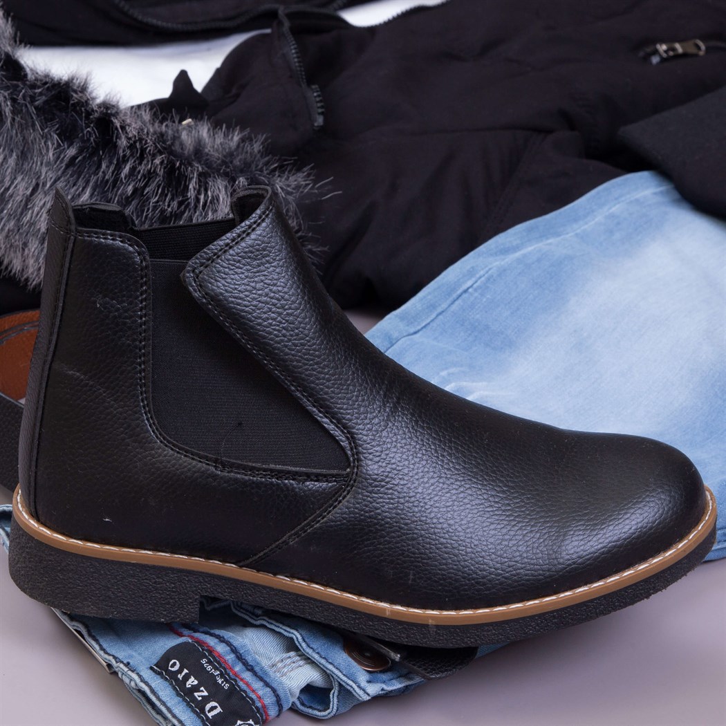 Siyah Kürklü Şişme Mont Kazak Pantolon Bot Kombin