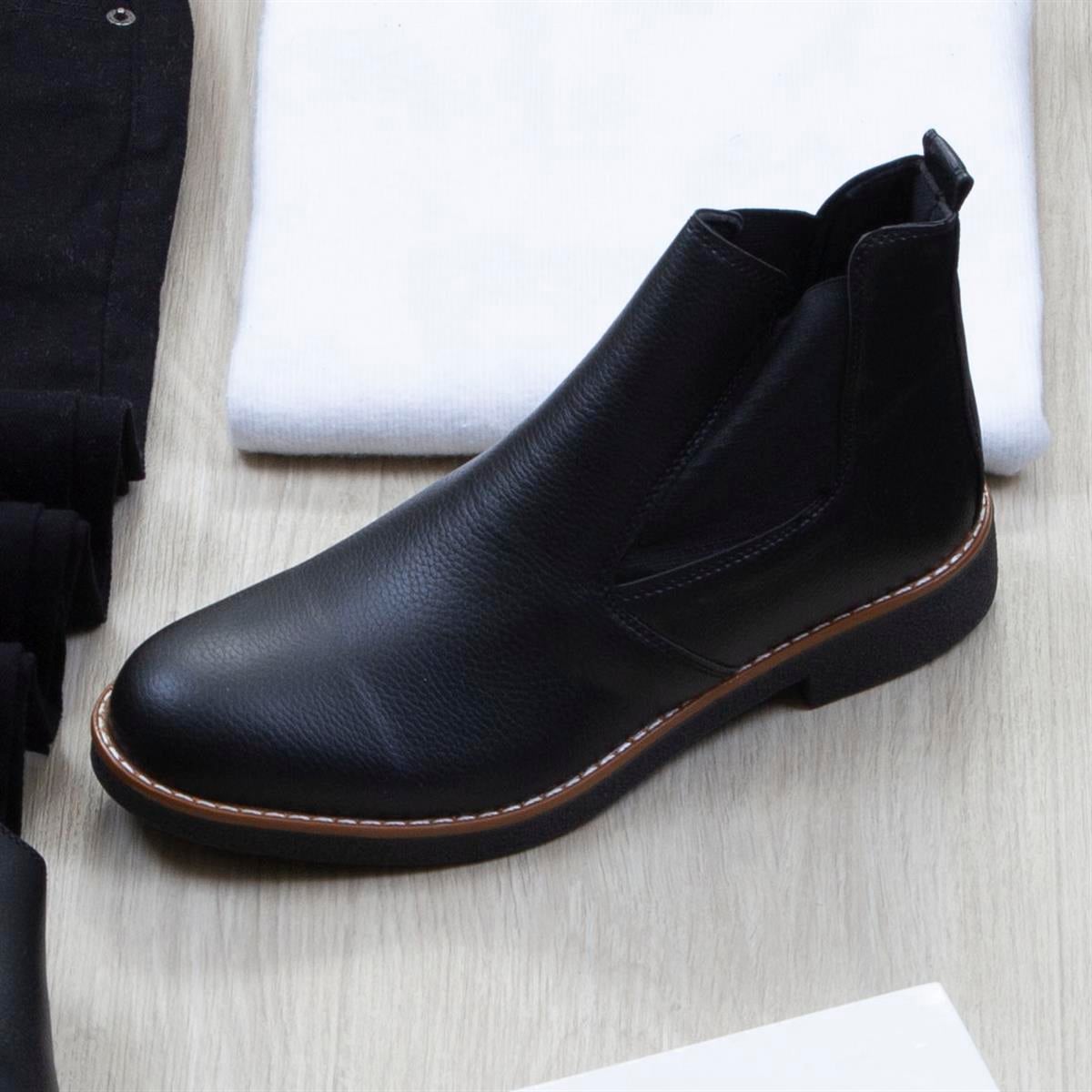 Siyah Nubuk Ceket Boğazlı Body Pantolon Bot Kombin