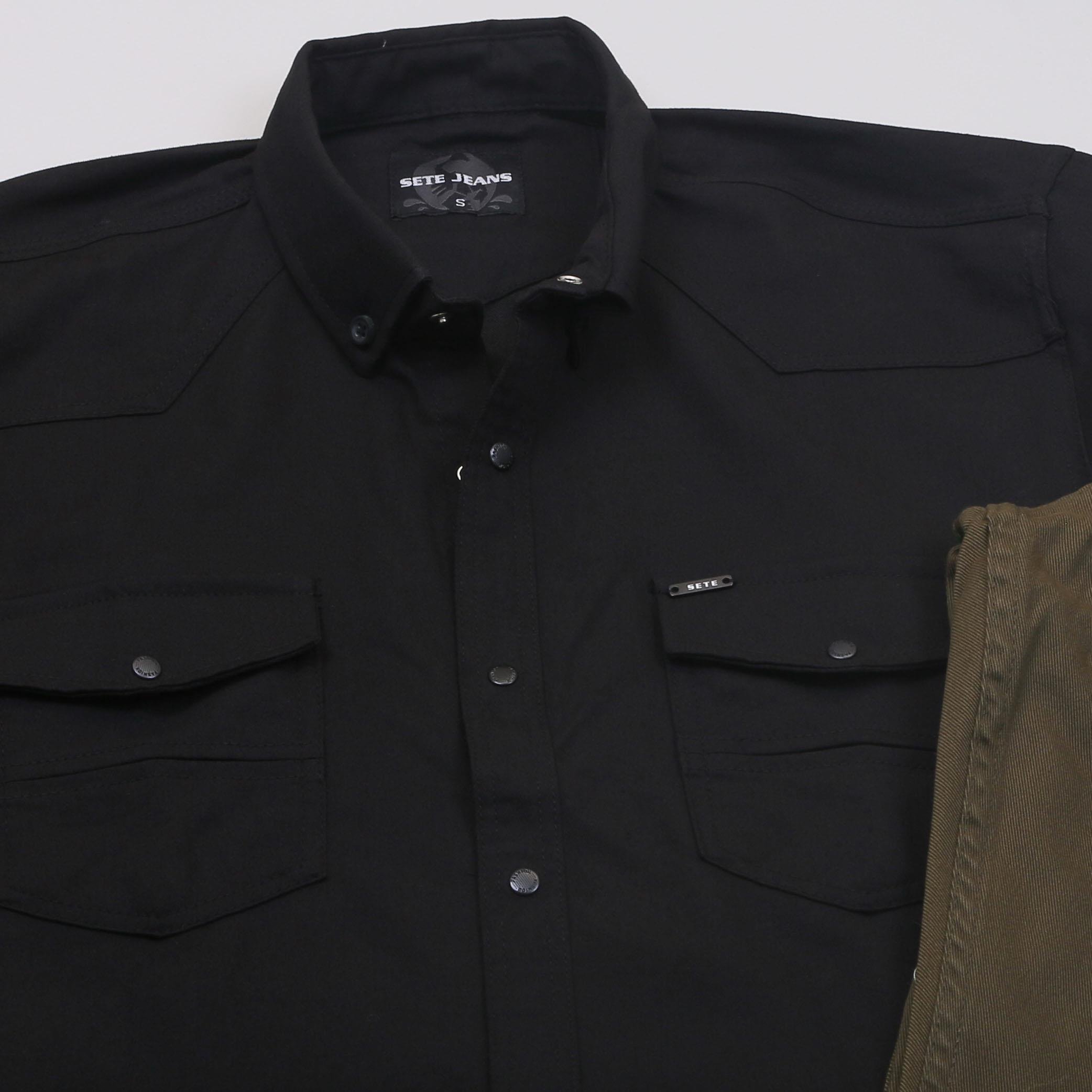 Siyah Pamuklu Kot Gömlek Tişört Pantolon Ayakkabı Kombin