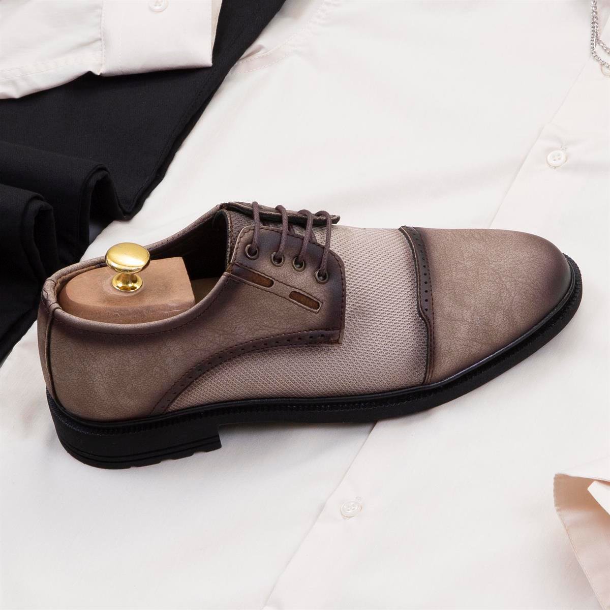 Siyah Pantolon Bej Gömlek Ayakkabı Kombin