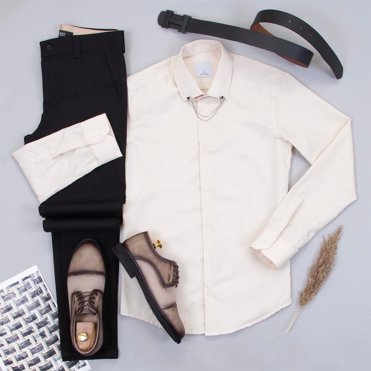 Siyah Pantolon Bej Gömlek Ayakkabı Kombin