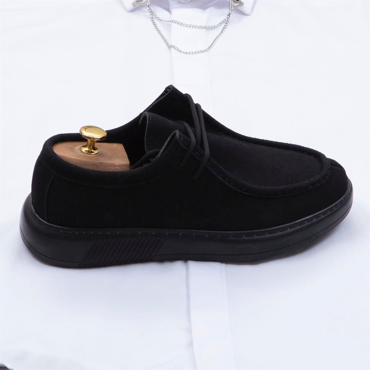 Siyah Pantolon Beyaz Gömlek Ayakkabı Kombin